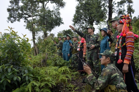 Họ cũng là lực lượng chính sát cánh cùng bộ đội biên phòng bảo vệ vững chắc biên giới Tổ quốc. Họ cũng là lực lượng chính sát cánh cùng bộ đội biên phòng bảo vệ vững chắc biên giới Tổ quốc.