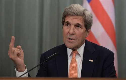 Ngoại trưởng Mỹ John Kerry phát biểu tại cuộc họp báo ở Moskva, Nga ngày 15/7. AFP/TTXVN