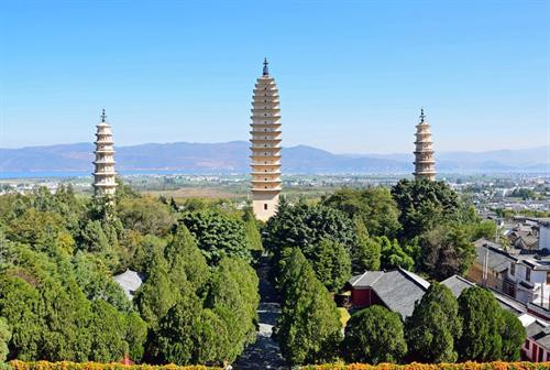 Ngắm 10 tháp nổi tiếng nhất thế giới ảnh 7 Ngắm 10 tháp nổi tiếng nhất thế giới ảnh 7