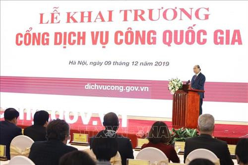 Thủ tướng Chính phủ Nguyễn Xuân Phúc phát biểu tại Lễ khai trương Cổng Dịch vụ công Quốc gia. Ảnh: Văn Điệp - TTXVN Thủ tướng Chính phủ Nguyễn Xuân Phúc phát biểu tại Lễ khai trương Cổng Dịch vụ công Quốc gia. Ảnh: Văn Điệp - TTXVN