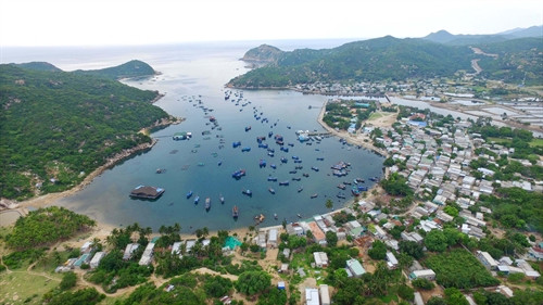 Phong cảnh Vịnh Vĩnh Hy, Ninh Thuận, Phong cảnh Vịnh Vĩnh Hy, Ninh Thuận,