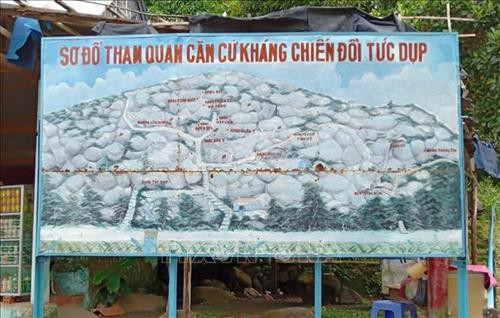 Khu di tích lịch sử Đồi Tức Dụp trong tương lai sẽ thành điểm du lịch lịch sử nổi tiếng. Ảnh: Thanh Sang-TTXVN Khu di tích lịch sử Đồi Tức Dụp trong tương lai sẽ thành điểm du lịch lịch sử nổi tiếng. Ảnh: Thanh Sang-TTXVN