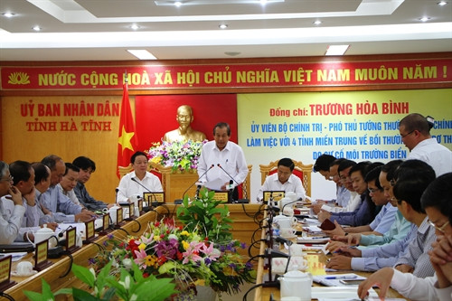 Quang cảnh buổi làm việc. Ảnh: Hoàng Ngà – TTXVN Quang cảnh buổi làm việc. Ảnh: Hoàng Ngà – TTXVN