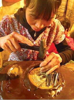 Đồng Xâm - Làng nghề của những đôi bàn tay vàng ảnh 3 Đồng Xâm - Làng nghề của những đôi bàn tay vàng ảnh 3