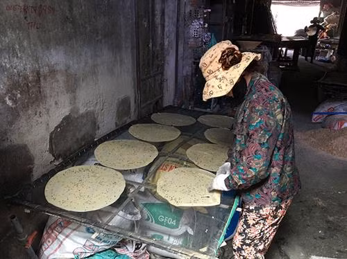 Bánh tráng cuốn Đại Lộc thơm ngon qua bao thế hệ ảnh 6