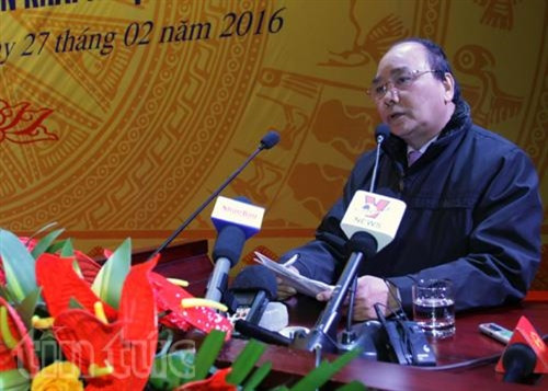 Đồng chí Nguyễn Xuân Phúc, Ủy viên Bộ Chính trị, Phó Thủ tướng, Trưởng Ban Chỉ đạo Tây Bắc phát biểu tại hội nghị.