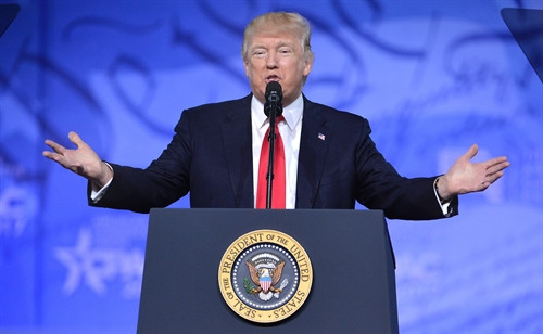 Tổng thống Mỹ Donald Trump phát biểu tại bang Maryland ngày 24/2. AFP/TTXVN