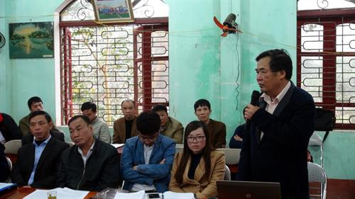 Theo Phó Giáo sư, Tiến sỹ Bùi Văn Liêm, Phó Viện trưởng Viện khảo cổ học,, di tích Đền Thắm thuộc vào giai đoạn hậu kỳ Đá mới - sơ kỳ Kim khí, cách ngày nay khoảng trên dưới 3.000 năm. Ảnh: Đức Hiếu- TTXVN Theo Phó Giáo sư, Tiến sỹ Bùi Văn Liêm, Phó Viện trưởng Viện khảo cổ học,, di tích Đền Thắm thuộc vào giai đoạn hậu kỳ Đá mới - sơ kỳ Kim khí, cách ngày nay khoảng trên dưới 3.000 năm. Ảnh: Đức Hiếu- TTXVN