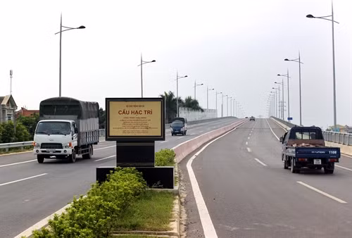 Cầu Hạc Trì (cầu Việt Trì mới). Ảnh: Trung Kiên - TTXVN