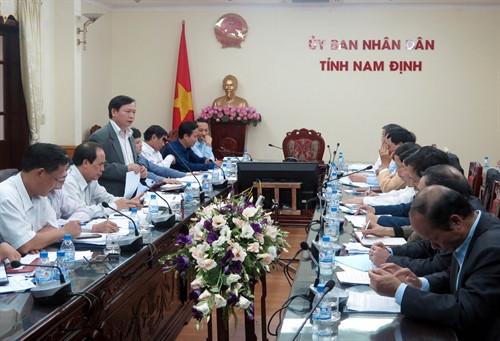 Ông Khương Thế Duy, Phó Cục trưởng Cục Đường sắt Việt Nam phát biểu tại buổi làm việc. Ảnh: Văn Đạt - TTXVN Ông Khương Thế Duy, Phó Cục trưởng Cục Đường sắt Việt Nam phát biểu tại buổi làm việc. Ảnh: Văn Đạt - TTXVN