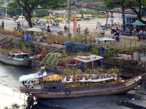 Nhộn nhịp chợ hoa sông nước Bình Đông-Mễ Cốc