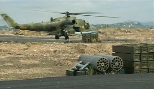 Trực thăng không quân Nga tại căn cứ Heymim ở thị trấn Latakia, Syria ngày 6/10. Reuters/TTXVN