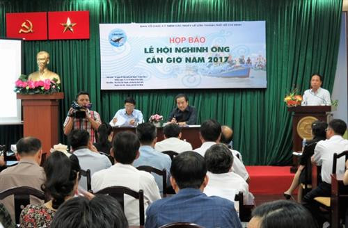 Quang cảnh buổi họp báo lễ hội Nghinh ông Cần Giờ 2017. Ảnh: VOH