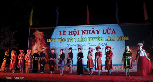 Lễ hội nhảy lửa của người Pà Thẻn ảnh 3 Lễ hội nhảy lửa của người Pà Thẻn ảnh 3