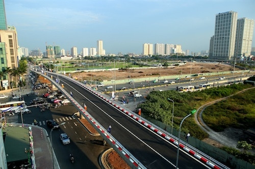 Hà Nội thông xe cầu vượt Hoàng Minh Giám – Nguyễn Chánh ảnh 2