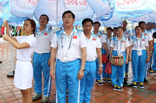 Đoàn thể thao Việt Nam tại Lễ thượng cờ Đại hội Thể thao Bãi biển châu Á lần thứ 5 Ảnh: Quốc Khánh-TTXVN Đoàn thể thao Việt Nam tại Lễ thượng cờ Đại hội Thể thao Bãi biển châu Á lần thứ 5 Ảnh: Quốc Khánh-TTXVN