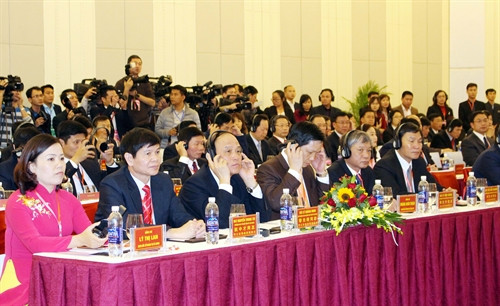 Các đại biểu tham gia Hội đàm đầu Xuân 2017 giữa 4 tỉnh biên giới (Việt Nam) và Khu tự trị dân tộc Choang – Quảng Tây (Trung Quốc) tại thành phố Hạ Long (Quảng Ninh). Ảnh: văn Đức- TTXVN