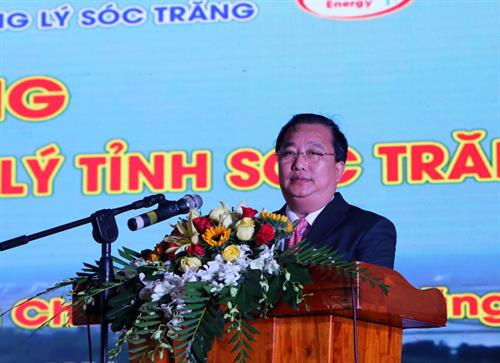 Chủ tịch UBND tỉnh Sóc Trăng Trần Văn Chuyện phát biểu Ảnh: Trung Hiếu - TTXVN Chủ tịch UBND tỉnh Sóc Trăng Trần Văn Chuyện phát biểu Ảnh: Trung Hiếu - TTXVN
