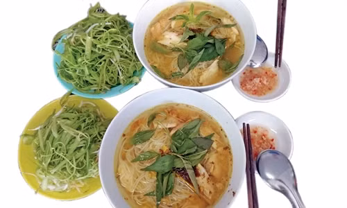 Đậm đà bún cá Châu Đốc trên đất Long An ảnh 1 Đậm đà bún cá Châu Đốc trên đất Long An ảnh 1