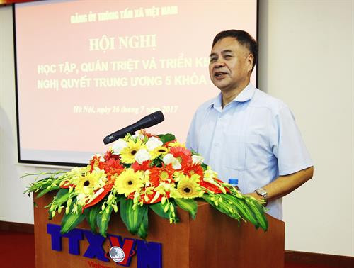 PGs. Ts Nguyễn Viết Thông, Tổng Thư ký Hội đồng Lý luận Trung ương phát biểu tại hội nghị. Ảnh: An Đăng - TTXVN PGs. Ts Nguyễn Viết Thông, Tổng Thư ký Hội đồng Lý luận Trung ương phát biểu tại hội nghị. Ảnh: An Đăng - TTXVN