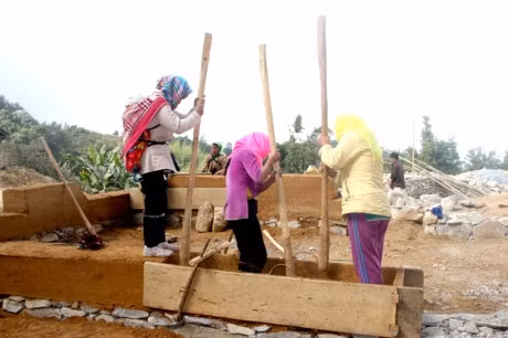 Ngắm vẻ đẹp mộc mạc của phụ nữ vùng cao Tây Bắc ảnh 12