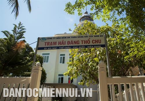 Trạm hải đăng Thổ Chu tại xã đảo Thổ Châu. Ảnh: Hồng Đạt Trạm hải đăng Thổ Chu tại xã đảo Thổ Châu. Ảnh: Hồng Đạt