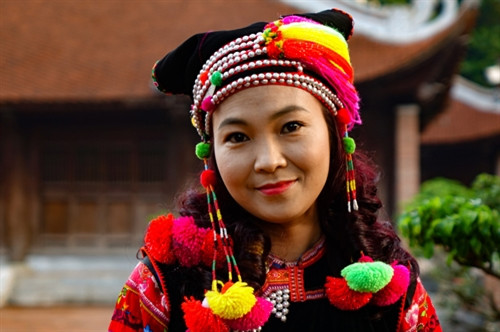 Lý Phương Duyên - Phó Giáo sư, tiến sĩ đầu tiên của người Hà Nhì ảnh 2