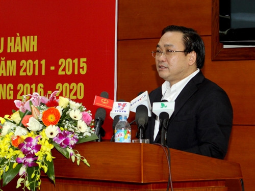 Phó Thủ tướng Chính phủ Hoàng Trung Hải phát biểu chỉ đạo Hội nghị. Trong ảnh: Ảnh: Vũ Sinh – TTXVN