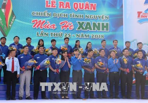 Ra mắt Ban Chỉ huy Chiến dịch tình nguyện "Mùa hè Xanh" lần thứ 25. Ảnh: Xuân Dự - TTXVN Ra mắt Ban Chỉ huy Chiến dịch tình nguyện "Mùa hè Xanh" lần thứ 25. Ảnh: Xuân Dự - TTXVN