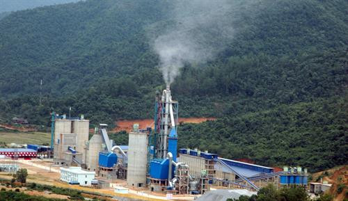 Nhà máy xi măng Điện Biên. Ảnh : dienbien.gov.vn Nhà máy xi măng Điện Biên. Ảnh : dienbien.gov.vn