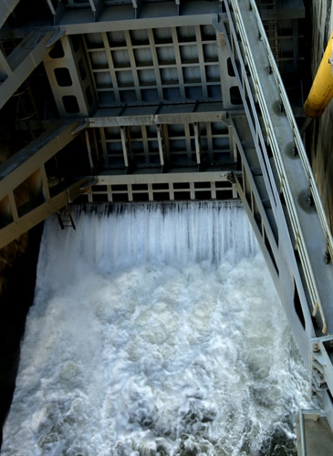 Nước xả thường xuyên cung cấp cho hạ du sông Ba từ hồ thủy điện An Khê theo quy trình liên hồ chứa với lưu lượng 5,17m3/giây.