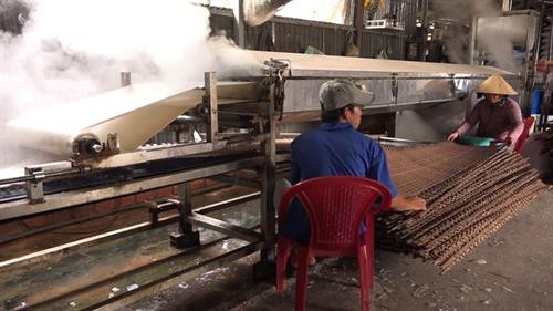 Làng nghề làm bánh tráng Tết cho thu nhập cao ở Cần Thơ ảnh 3 Làng nghề làm bánh tráng Tết cho thu nhập cao ở Cần Thơ ảnh 3