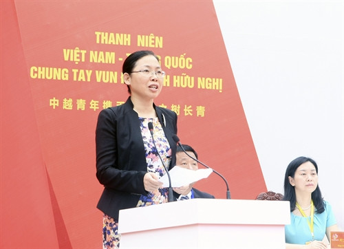 Bí thư Ban Bí thư Trung ương Đoàn TNCS Trung Quốc Uông Hồng Nhạn phát biểu. Ảnh: Phạm Kiên – TTXVN