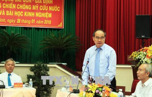 Đồng chí Nguyễn Thiện Nhân, Ủy viên Bộ Chính trị, Bí thư Thành ủy Thành phố Hồ Chí Minh phát biểu tại Hội thảo. Ảnh: Xuân Khu - TTXVN Đồng chí Nguyễn Thiện Nhân, Ủy viên Bộ Chính trị, Bí thư Thành ủy Thành phố Hồ Chí Minh phát biểu tại Hội thảo. Ảnh: Xuân Khu - TTXVN