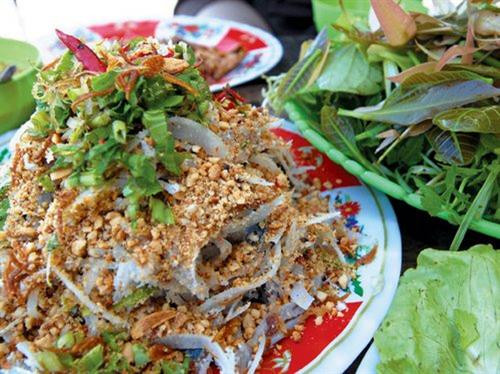 Gỏi cá chép Nội Hoàng - đặc sản quê ở Bắc Giang ảnh 1