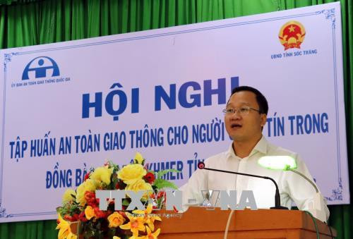 Ông Khuất Việt Hùng, Phó Chủ tịch chuyên trách, Uỷ ban ATGT quốc gia phát biểu tại hội nghị. Ảnh: Trung Hiếu - TTXVN
