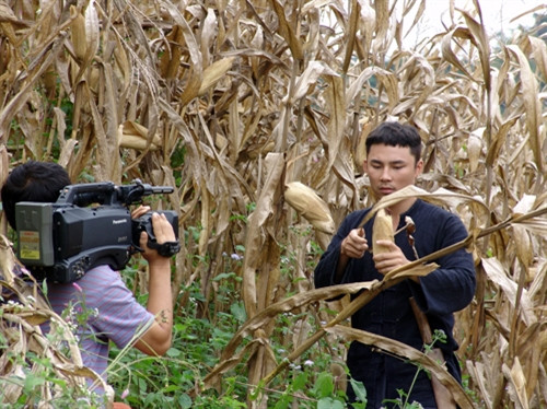 Ngày càng “hiếm” phim về đồng bào dân tộc - miền núi ảnh 1