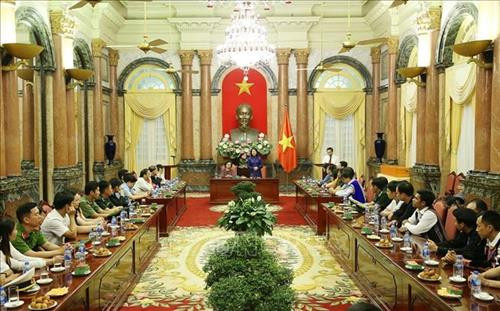 Quang cảnh buổi gặp. Ảnh: Dương Giang - TTXVN Quang cảnh buổi gặp. Ảnh: Dương Giang - TTXVN