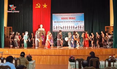 Một tiết mục biểu diễn trong Lễ khai mạc Ngày hội. Ảnh: truyenhinhdulich.vn