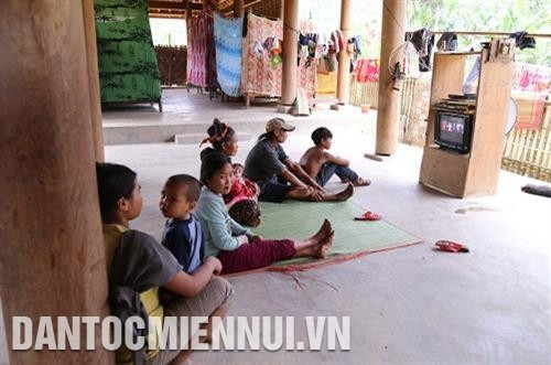 Có điện lưới quốc gia, đời sống vật chất và tinh thần của người Đan Lai ngày một khởi sắc.