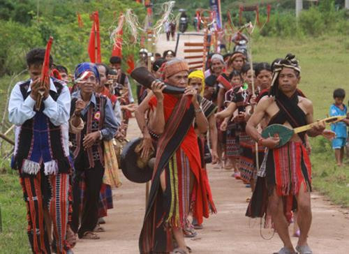 Một lễ cúng tại vùng đất thiêng Một lễ cúng tại vùng đất thiêng