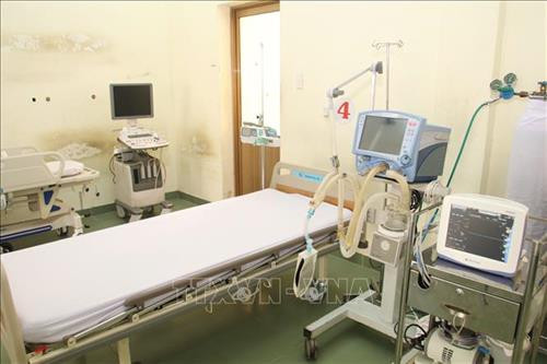 Bên trong một phòng bệnh của Bệnh viện dã chiến Thành phố Hồ Chí Minh. Ảnh: Đinh Hằng - TTXVN