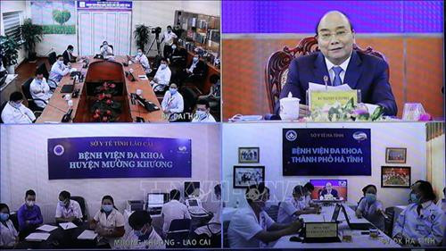 Thủ tướng Nguyễn Xuân Phúc phát biểu tại Lễ khai trương. Ảnh: Thống Nhất – TTXVN Thủ tướng Nguyễn Xuân Phúc phát biểu tại Lễ khai trương. Ảnh: Thống Nhất – TTXVN