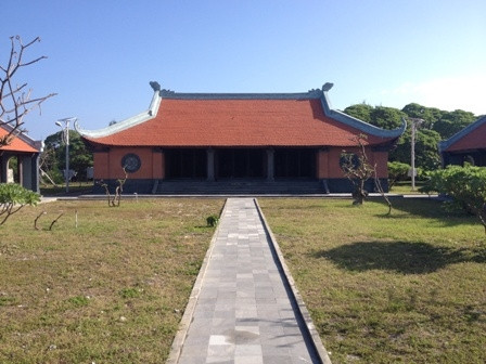 Linh thiêng những ngôi chùa giữa Biển Đông ảnh 14