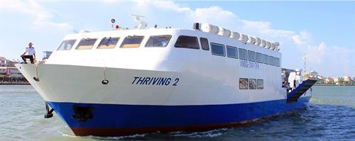 Phà cao tốc chất lượng cao chở người và phương tiện từ Hà Tiên đi Phú Quốc. Ảnh: Lê Sen – TTXVN Phà cao tốc chất lượng cao chở người và phương tiện từ Hà Tiên đi Phú Quốc. Ảnh: Lê Sen – TTXVN