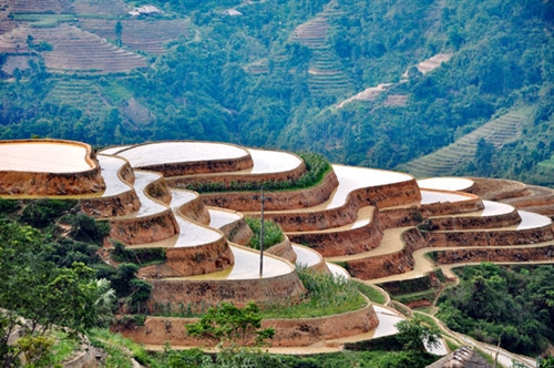 Ruộng bậc thang ở Quảng Ngần (Vị Xuyên). Ruộng bậc thang ở Quảng Ngần (Vị Xuyên).