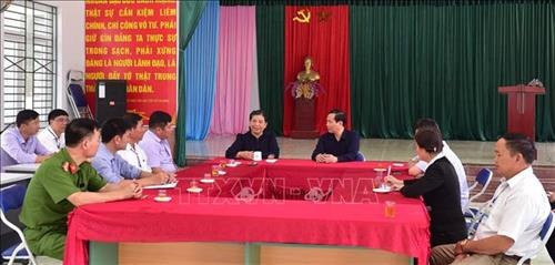 Ngày 1/10/2019, Ủy viên Bộ Chính trị, Phó Chủ tịch Thường trực Quốc hội Tòng Thị Phóng có buổi làm việc về tình hình kinh tế - xã hội tại xã Xuân Nha, huyện Vân Hồ, tỉnh Sơn La. Ảnh: Nguyễn Cường - TTXVN Ngày 1/10/2019, Ủy viên Bộ Chính trị, Phó Chủ tịch Thường trực Quốc hội Tòng Thị Phóng có buổi làm việc về tình hình kinh tế - xã hội tại xã Xuân Nha, huyện Vân Hồ, tỉnh Sơn La. Ảnh: Nguyễn Cường - TTXVN