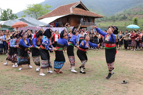 Các trò chơi được tổ chức trong ngày Tết Lào.