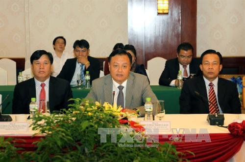 Đồng chí Santiphap Phomvihan, Ủy viên Trung ương Đảng Nhân dân Cách mạng Lào, Bí thư – Tỉnh trưởng Tỉnh Savanakhet phát biểu tại buổi tiếp. Ảnh: Thanh Vũ – TTXVN