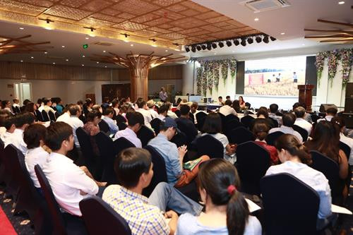 Toàn cảnh Diễn đàn Kết nối tiêu thụ nông sản Nam Bộ tại Hà Nội.